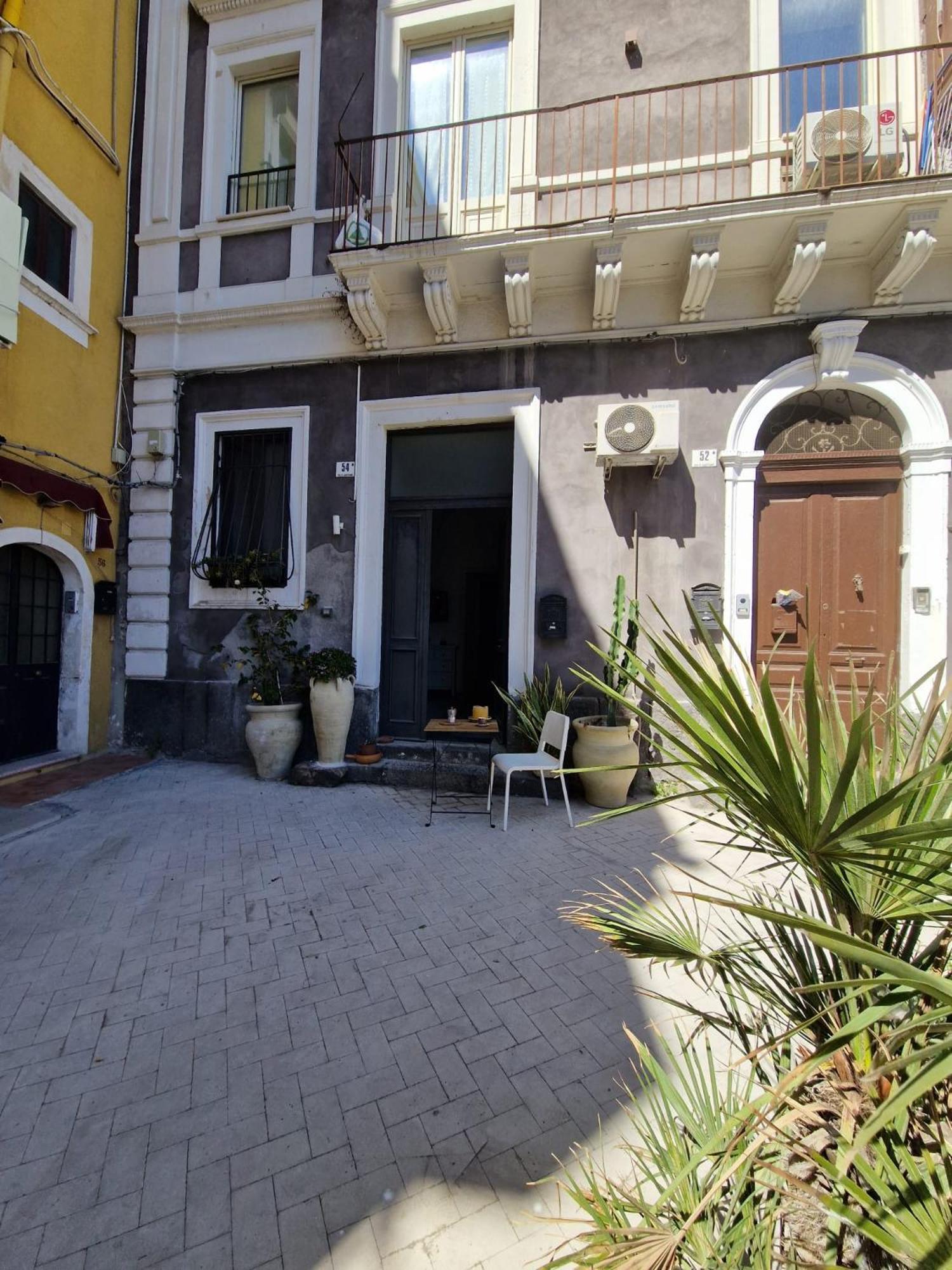 Elvira Home Catania Bagian luar foto