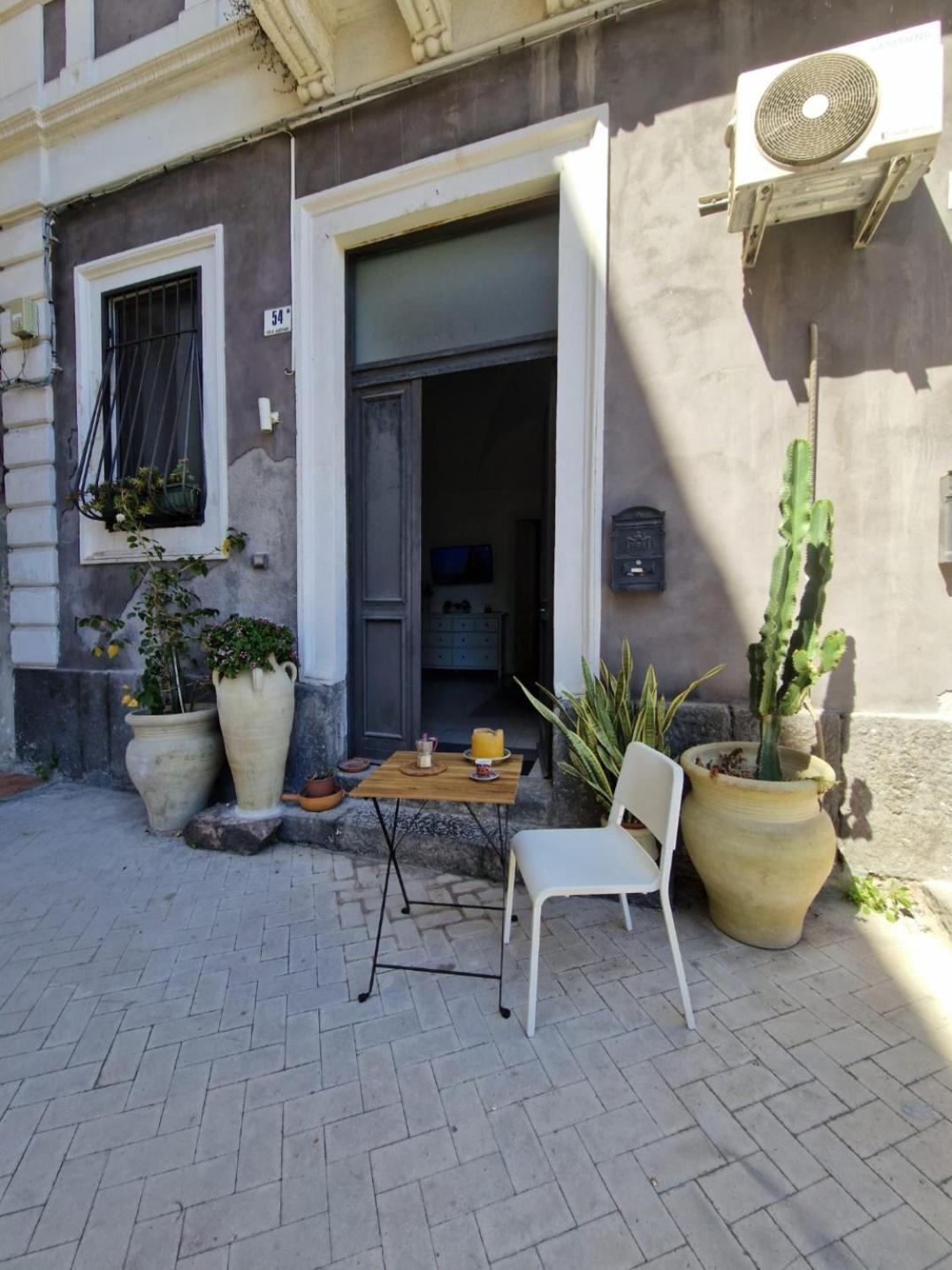 Elvira Home Catania Bagian luar foto